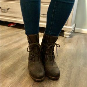 Sorel Joan of Artic wedge boot